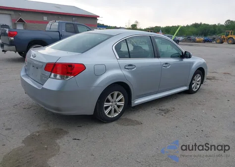 2012 Subaru Legacy 2.5I из США, поврежденный, VIN 4S3BMBA61C3037234